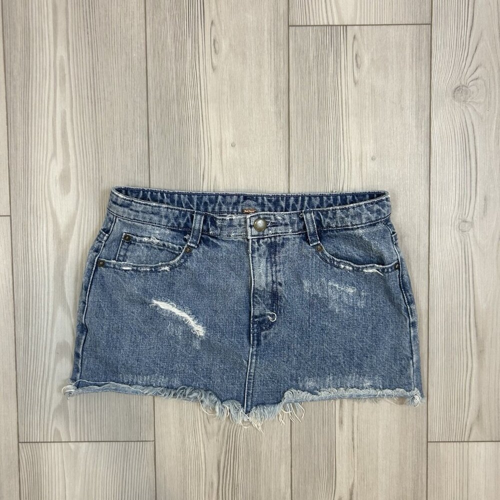 Free People Micro Mini Denim Skirt Raw Hem Frayed Y2K w Pockets Size 2